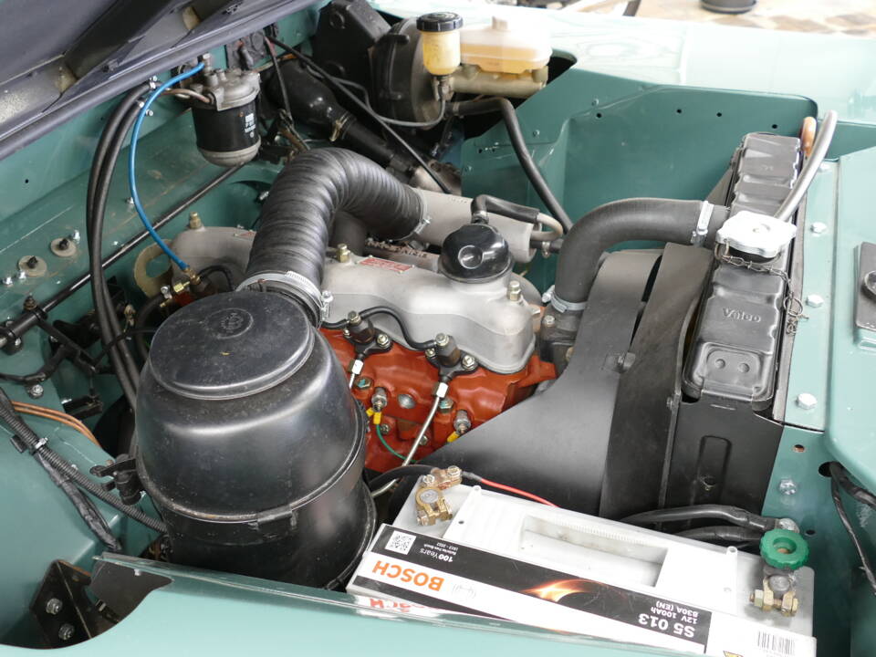 Image 16/19 de Land Rover 88 (1978)