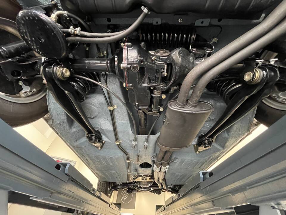 Image 16/20 of Mercedes-Benz 280 SL (1970)