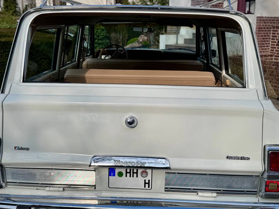 Image 49/50 of Jeep Wagoneer Brougham (1982)