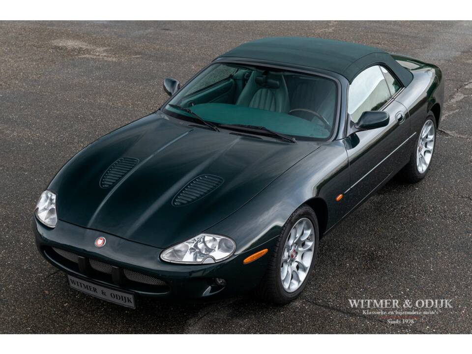Bild 10/33 von Jaguar XKR (1999)