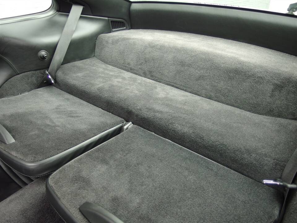 Bild 75/100 von Porsche 911 Carrera 4S (2002)