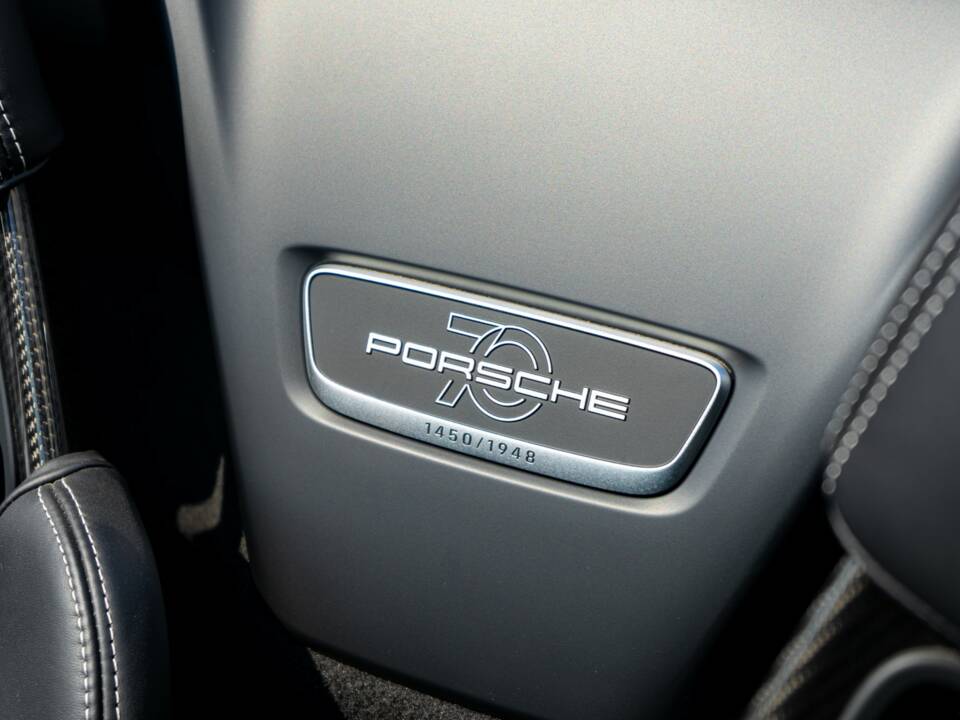 Bild 23/25 von Porsche 911 Speedster (2020)