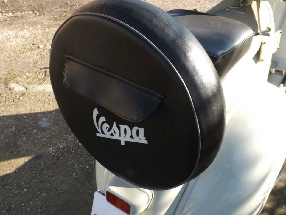 Imagen 17/50 de Piaggio Vespa 150 (1956)
