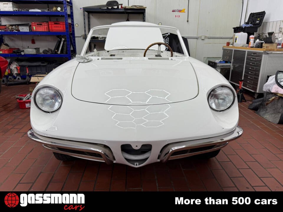 Bild 2/15 von Alfa Romeo 1750 Spider Veloce (1968)