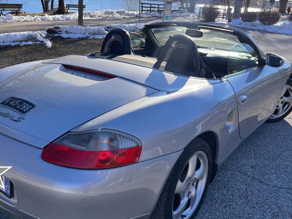Image 15/18 of Porsche Boxster S (2001)