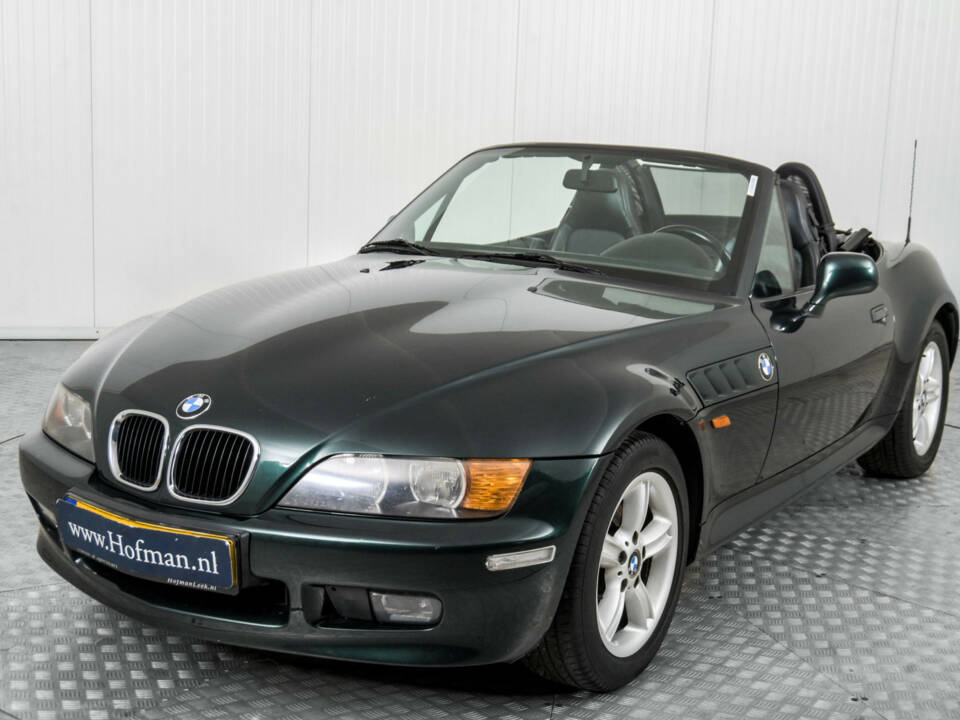Immagine 18/50 di BMW Z3 1.9i (2000)