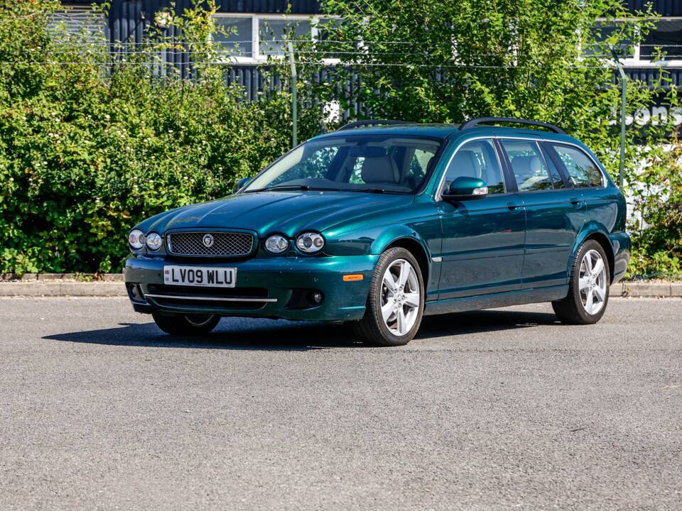 Bild 7/35 von Jaguar X-Type Estate 2.2 D (2009)