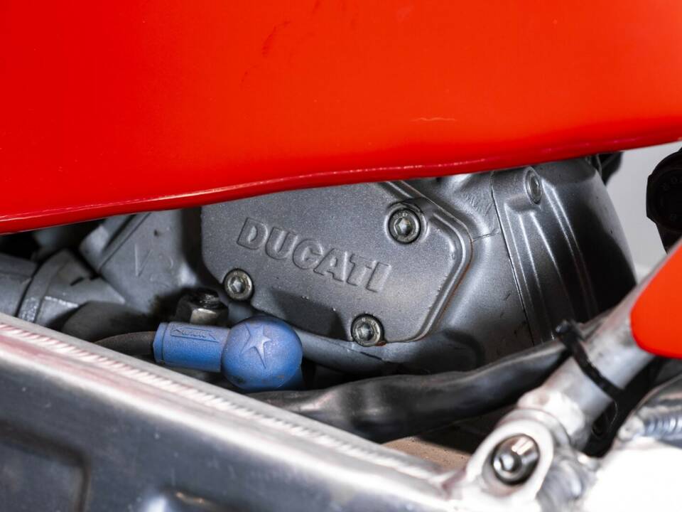 Immagine 46/50 di Ducati ST2 (1999)