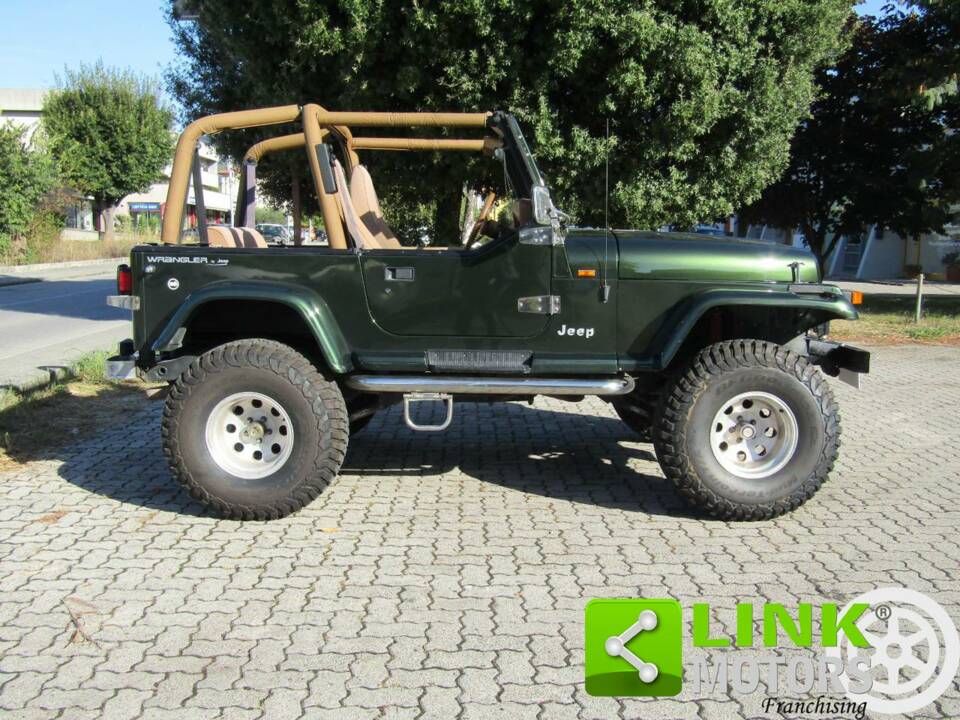 Bild 8/10 von Jeep Wrangler Sport 2.5 (1996)