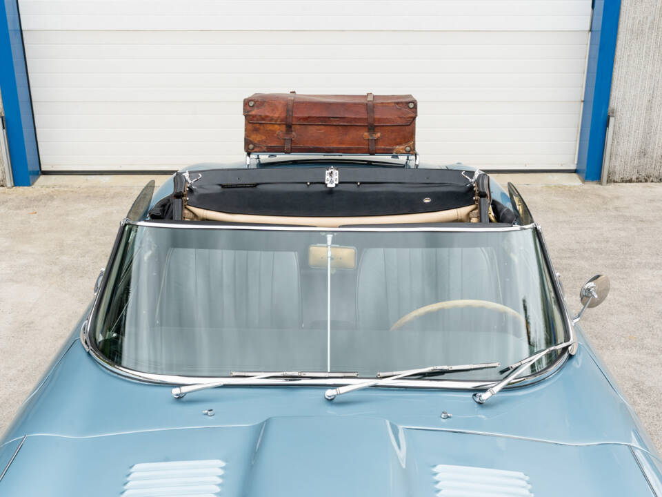 Afbeelding 33/79 van Jaguar E-Type 4.2 (1967)
