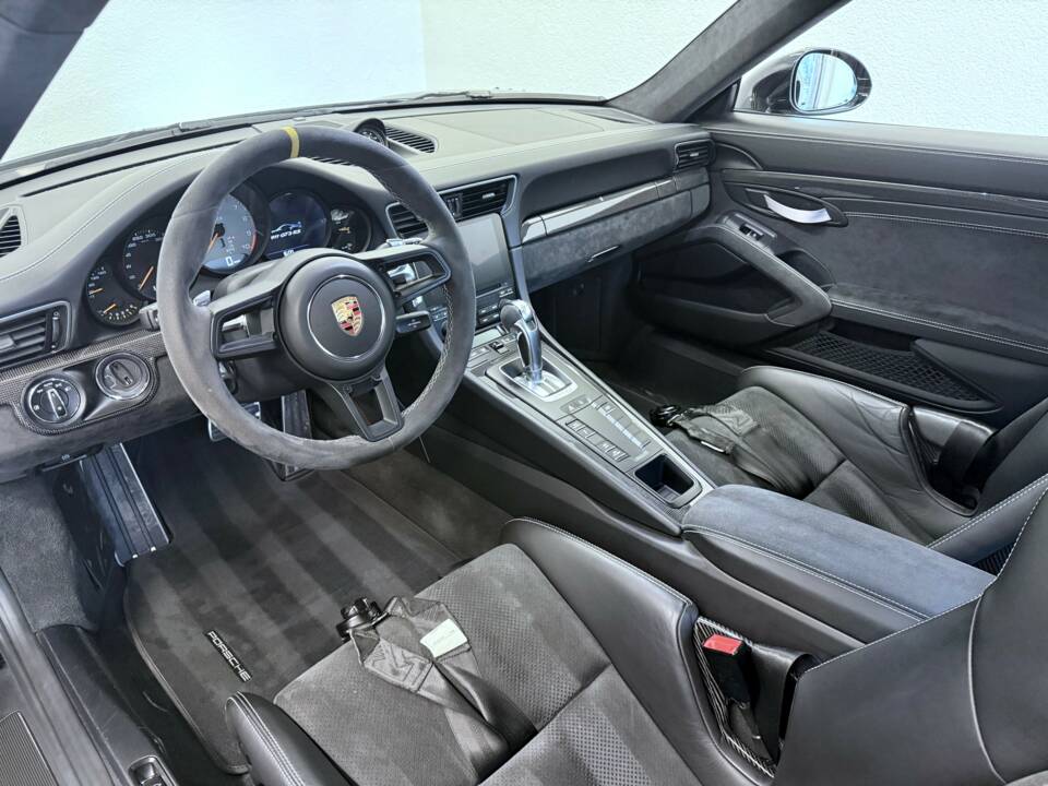 Bild 12/23 von Porsche 911 GT3 RS (2019)