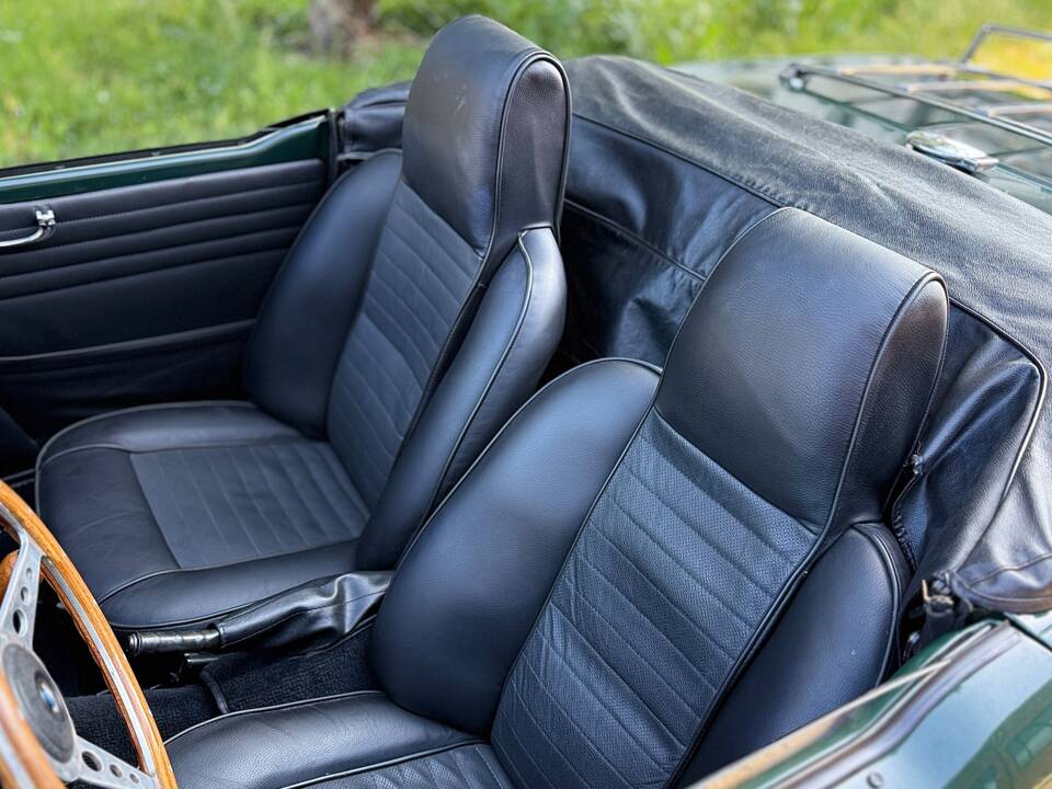 Image 20/24 de Triumph TR 6 (1973)