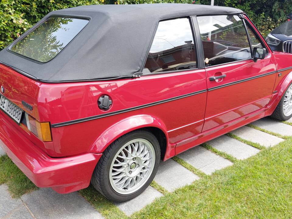 Image 52/55 de Volkswagen Golf Mk I Convertible 1.6 (1990)