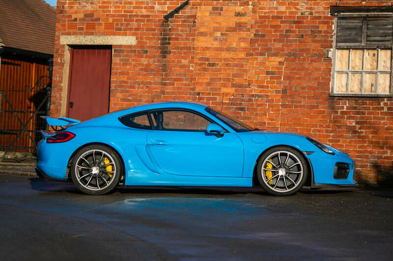 Image 5/50 de Porsche Cayman GT4 (2016)