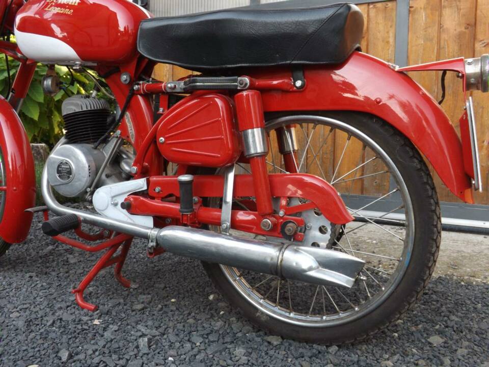 Bild 35/50 von Benelli Leoncino 2T (1959)