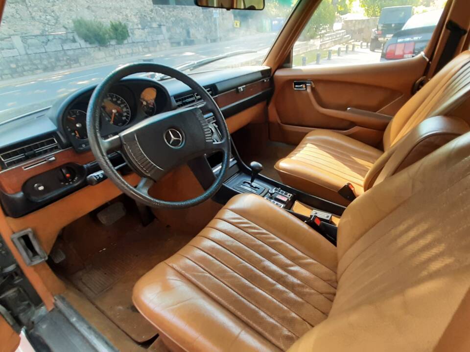 Image 8/21 of Mercedes-Benz 450 SEL 6,9 (1976)