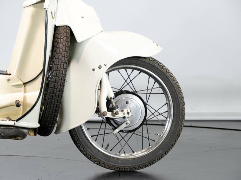 Imagen 39/50 de Moto Guzzi DUMMY (1962)