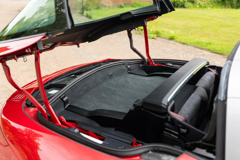 Immagine 3/50 di Porsche 911 Targa 4 GTS (2015)