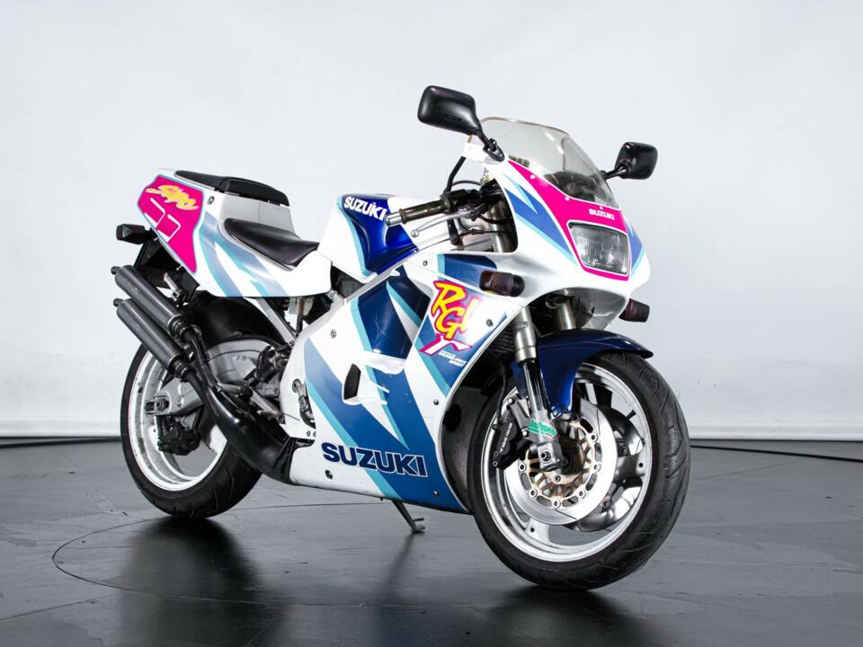 Bild 4/50 von Suzuki RGV 250 Gamma (1992)