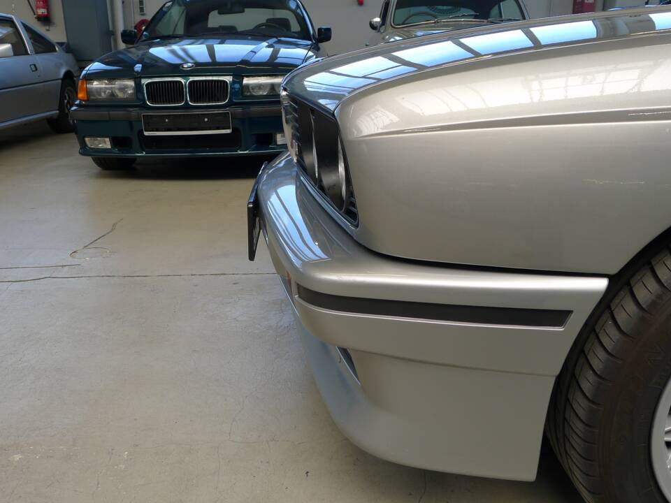 Immagine 34/45 di BMW M3 (1987)