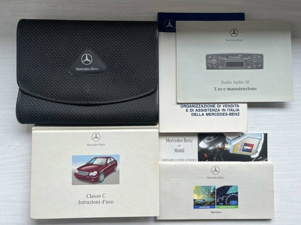 Image 14/15 of Mercedes-Benz C 200 Kompressor (2000)