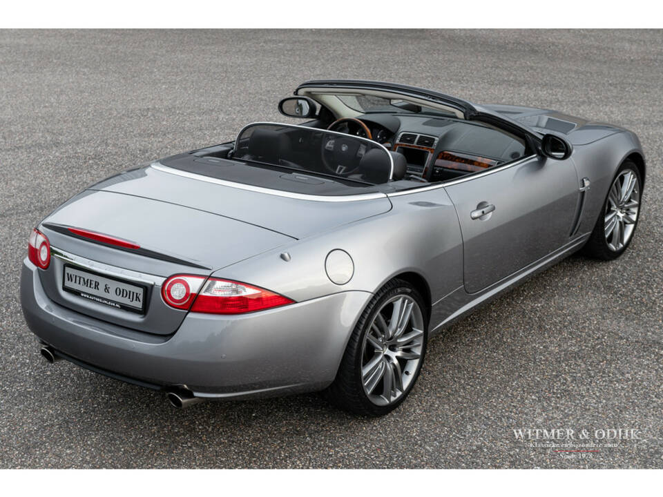 Image 10/24 de Jaguar XK 4.2 (2008)