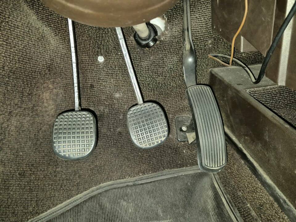 Image 25/66 de Lancia Beta Spider 2000 (1978)