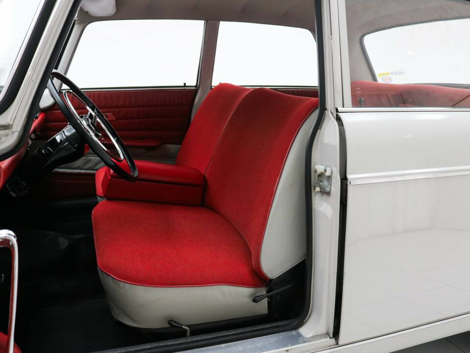 Bild 6/18 von Peugeot 404 (1963)