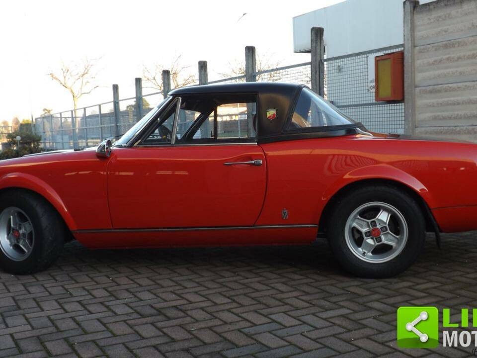 Image 3/50 of FIAT 124 Sport Spider (1967)