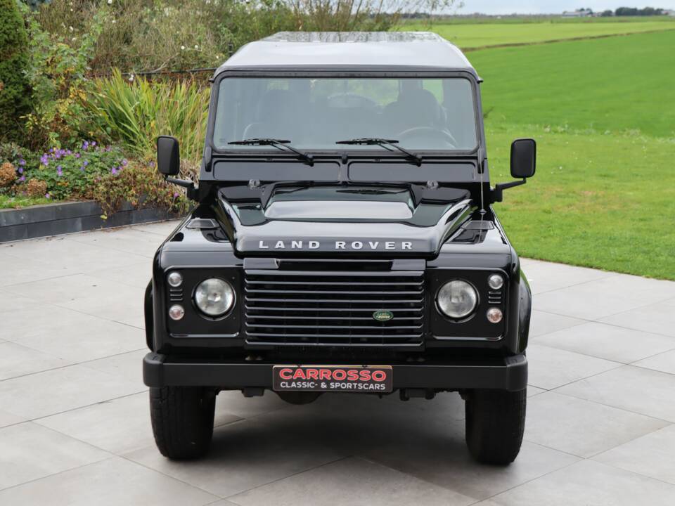 Bild 25/50 von Land Rover Defender 130 Double Cab (2007)
