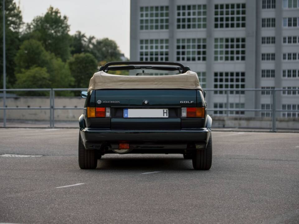 Bild 20/40 von Volkswagen Golf Mk I Convertible 1.8 (1991)