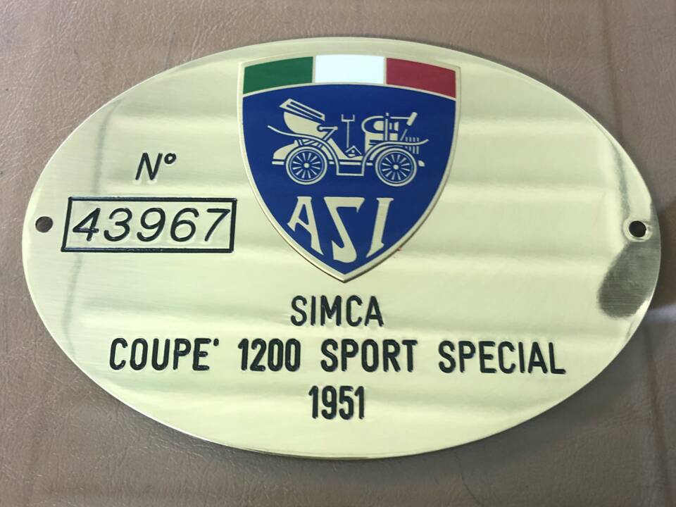 Afbeelding 51/56 van SIMCA 8 Sport (1951)