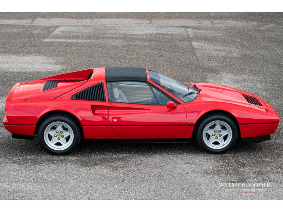 Bild 8/37 von Ferrari 328 GTS (1985)