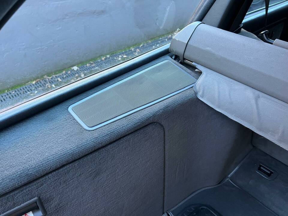 Bild 58/108 von BMW 325ix (1989)