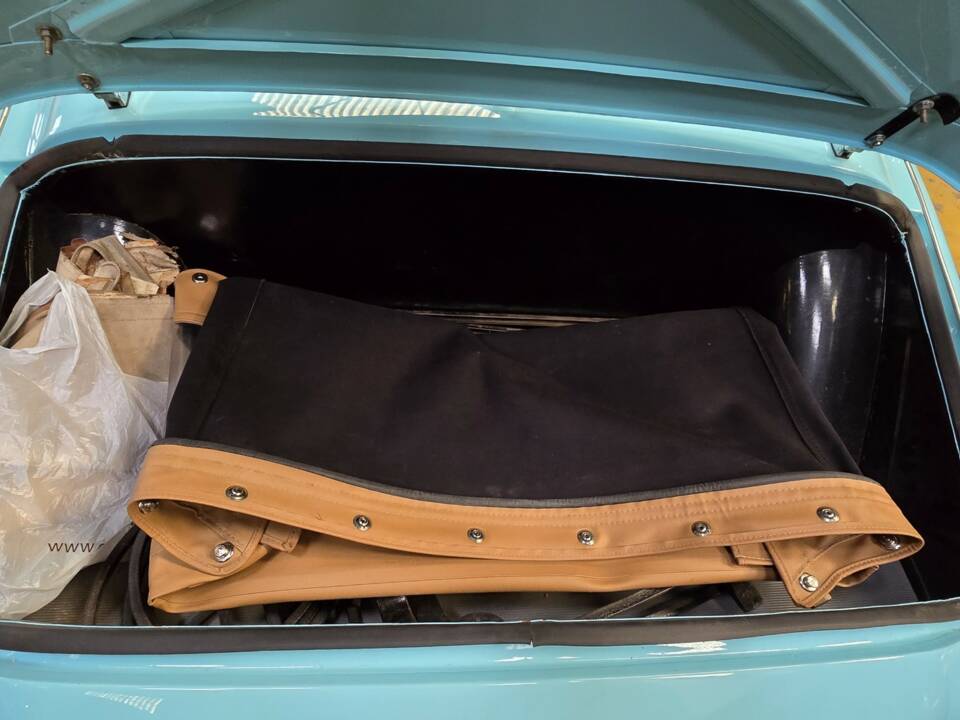 Image 21/50 of Triumph TR 3A (1959)