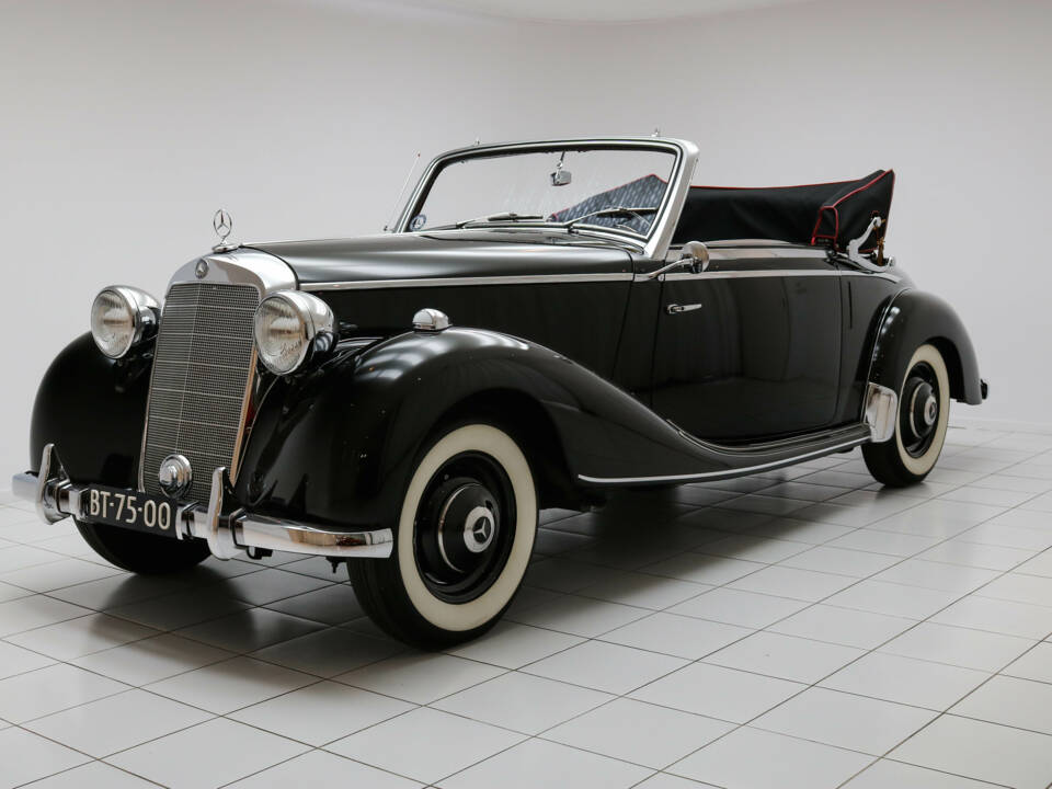 Bild 1/22 von Mercedes-Benz 170 S Cabriolet A (1952)