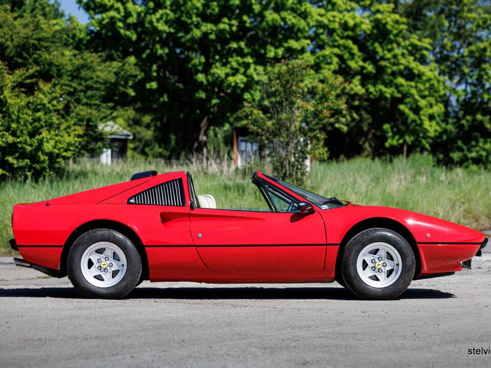 Bild 10/37 von Ferrari 308 GTS (1978)