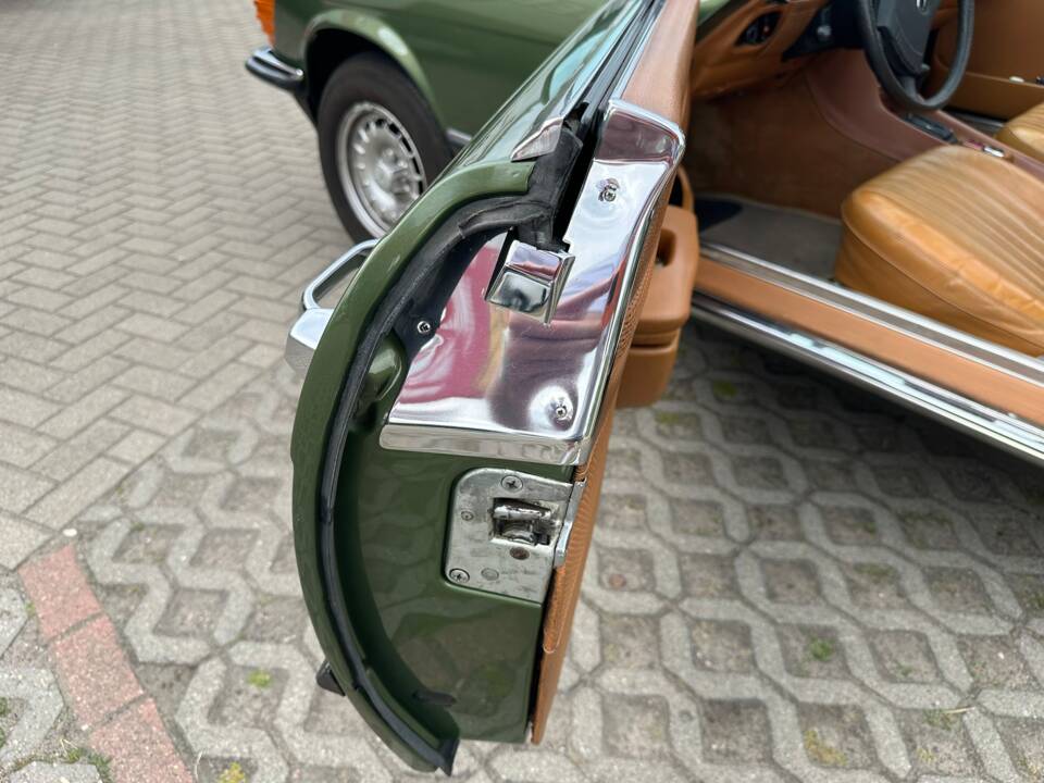 Image 41/52 of Mercedes-Benz 450 SLC 5,0 (1979)