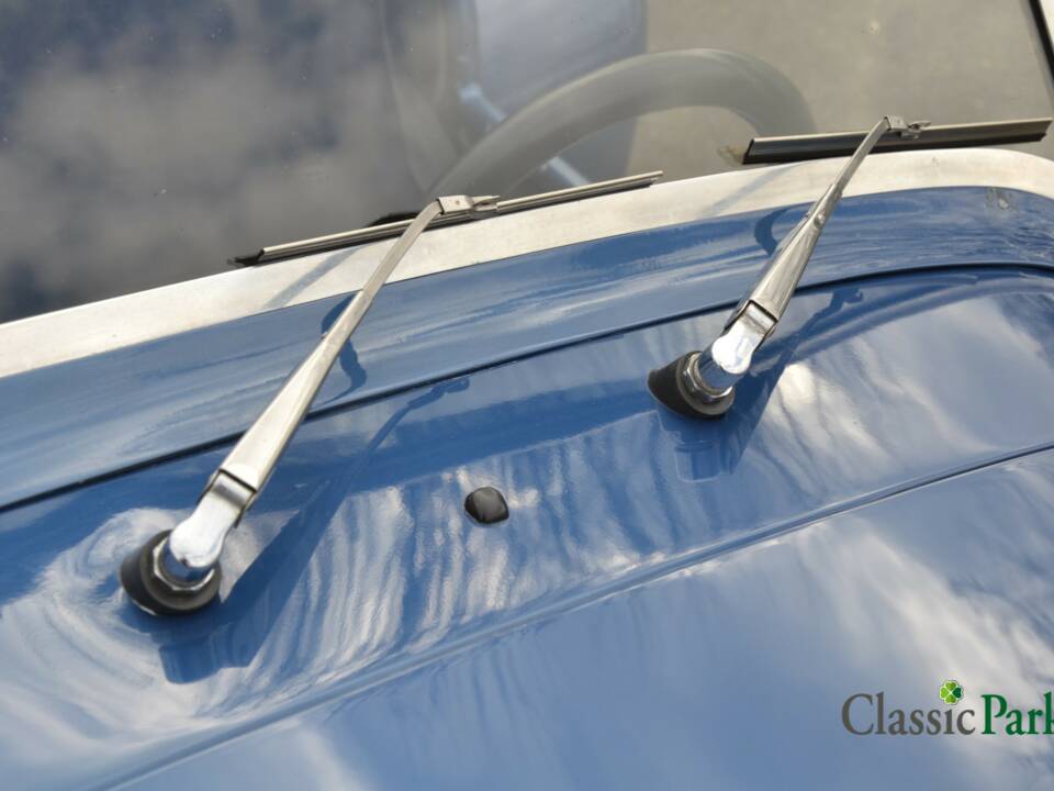 Image 38/39 of Donkervoort S8 (1984)