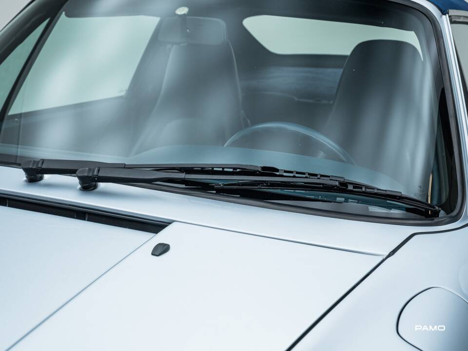 Bild 13/42 von Porsche 911 Carrera (1994)