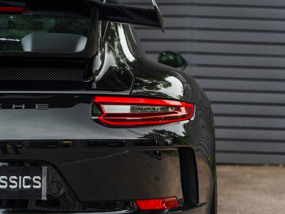Afbeelding 8/52 van Porsche 911 GT3 (2017)