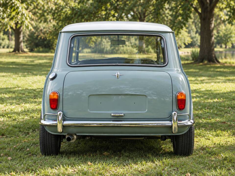 Image 2/25 of Innocenti Mini Minor 850 (1969)