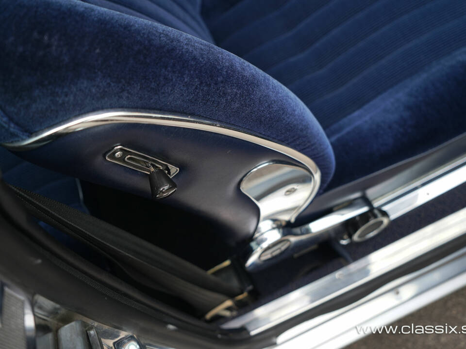 Bild 17/29 von BMW 3,0 CSi (1972)