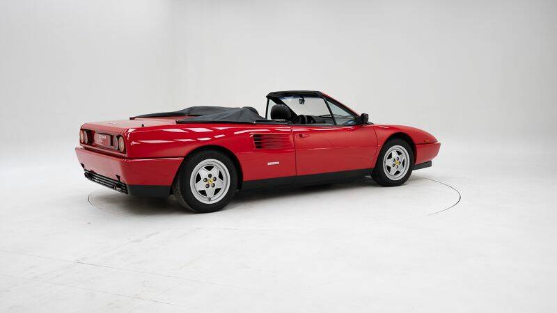 Immagine 2/15 di Ferrari Mondial T (1991)