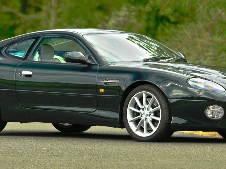 Imagen 13/50 de Aston Martin DB 7 Vantage (2000)