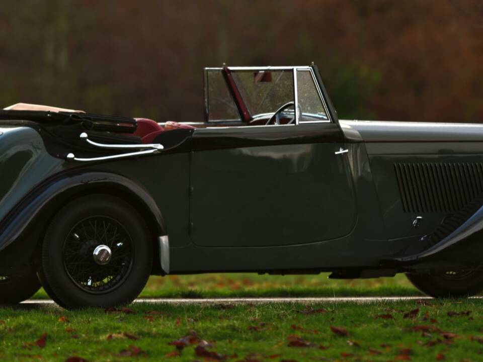 Image 19/50 of Bentley 4 1&#x2F;4 Litre (1939)
