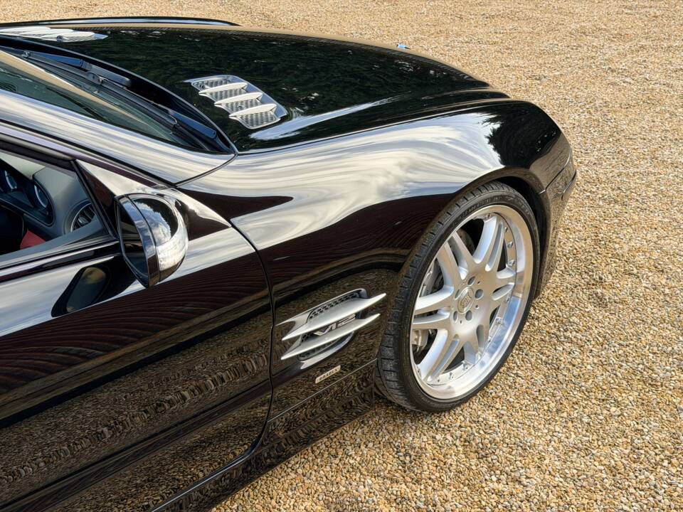 Bild 8/8 von Mercedes-Benz SL 600 (2004)