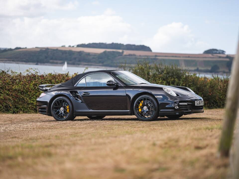 Bild 7/50 von Porsche 911 Turbo S (2011)