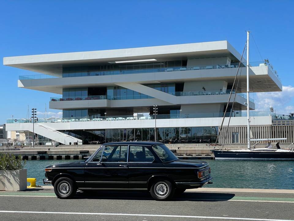 Image 14/55 de BMW 2002 (1975)