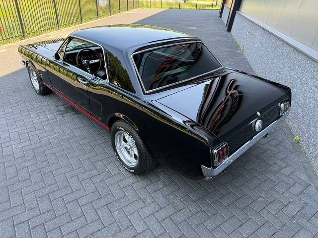 Image 9/46 of Ford Mustang GT (1966)
